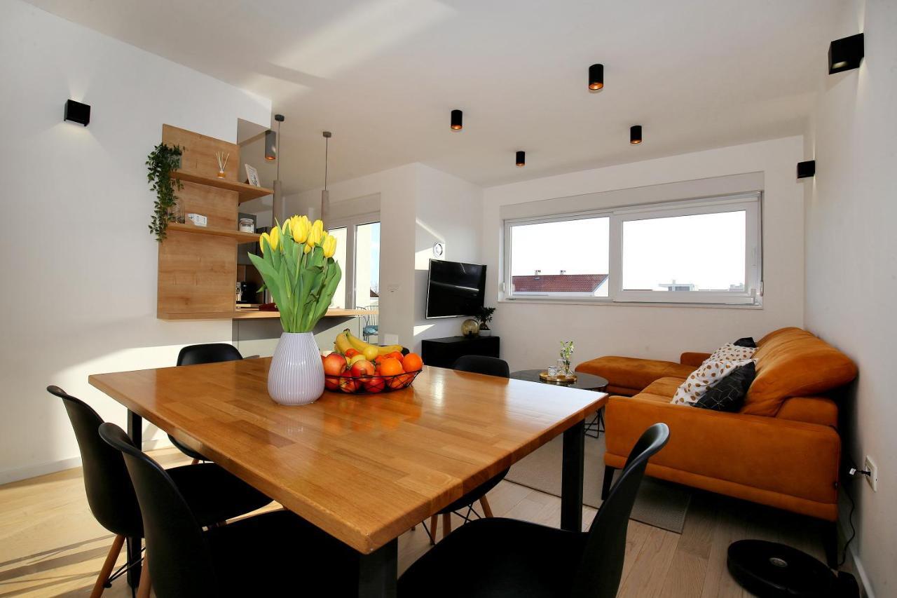 Esso Roof Terrace Apartment Zadar Extérieur photo