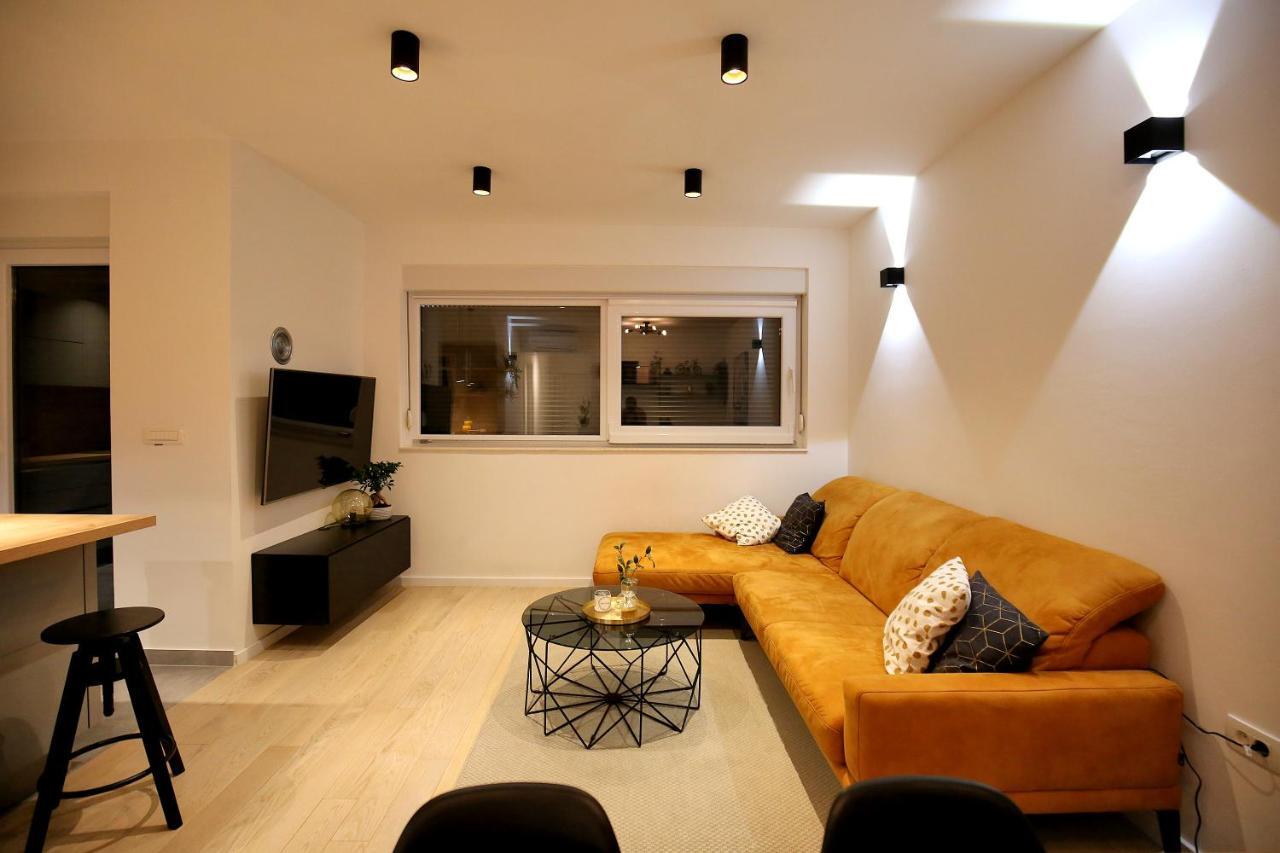 Esso Roof Terrace Apartment Zadar Extérieur photo