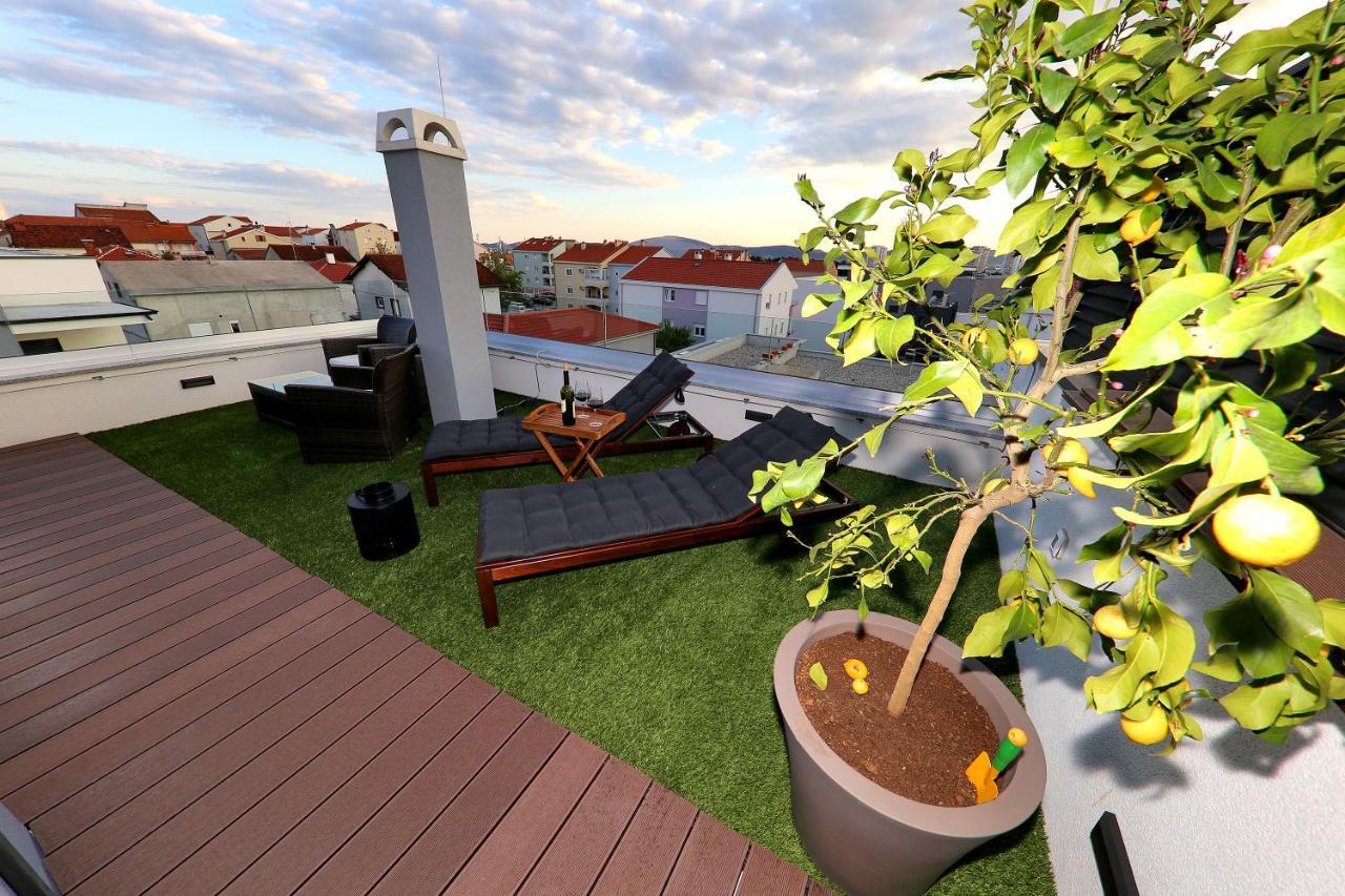 Esso Roof Terrace Apartment Zadar Extérieur photo